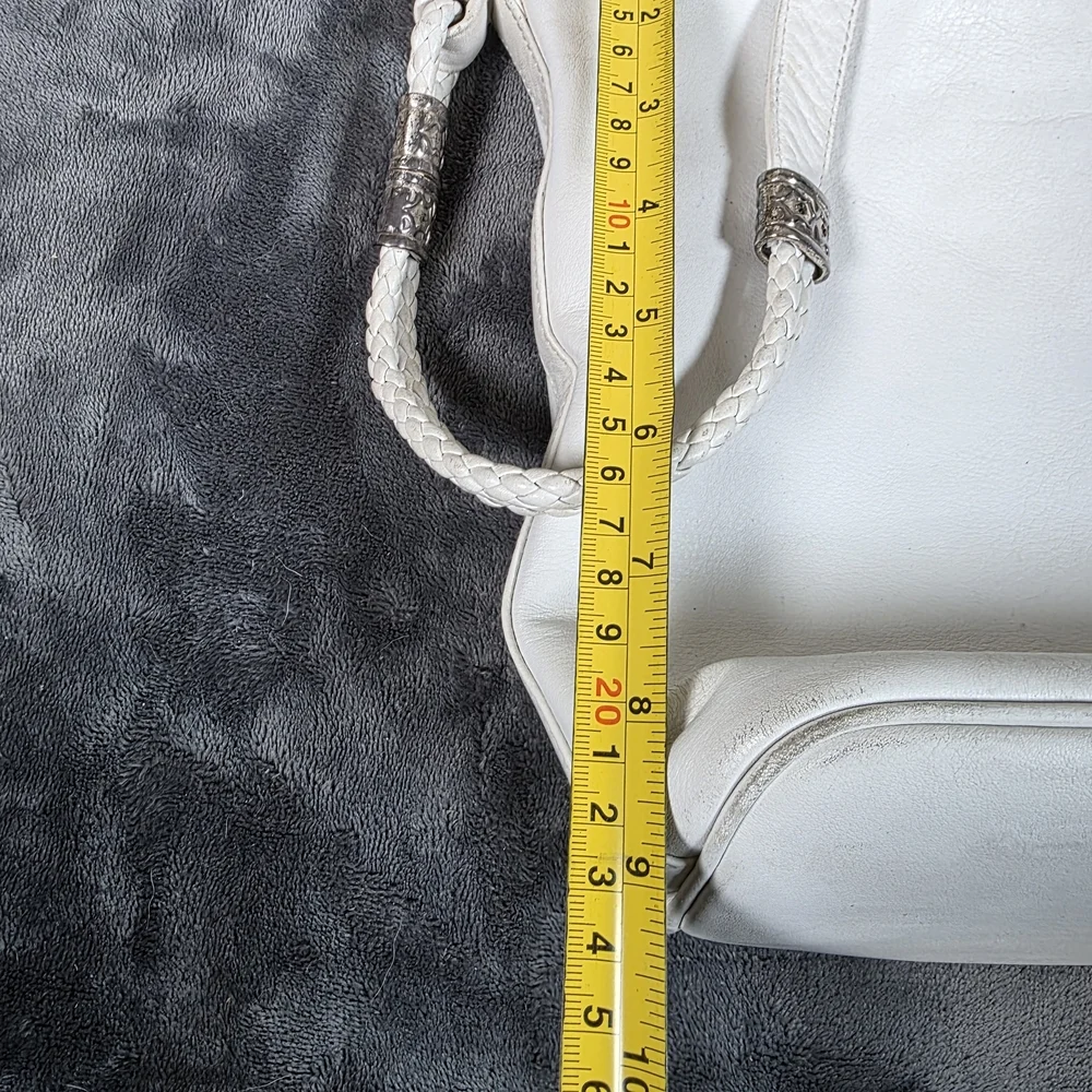 Fossil chic white